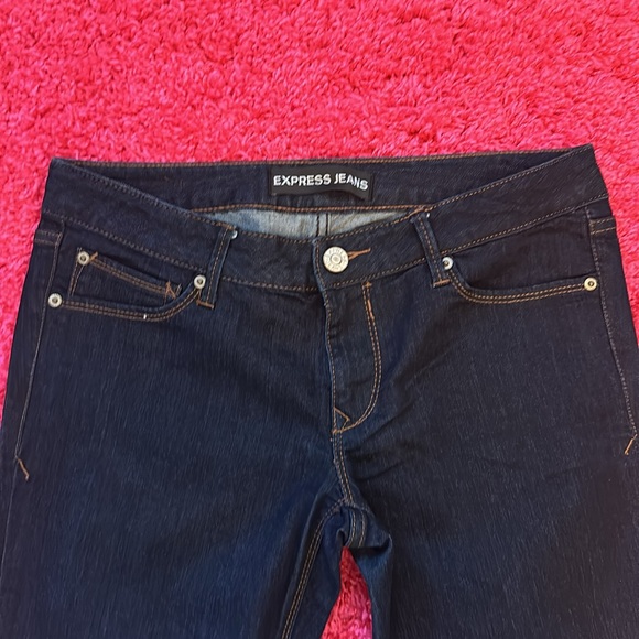 Express Jeans - Picture 3 of 7
